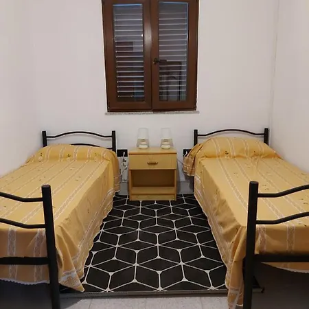 アパート Sa Domu 'e Pisittu イグレージアス